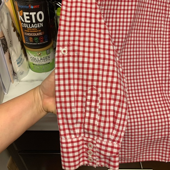 Red/white check button down blouse, 3/4 sleeve, Sm - Picture 2 of 4